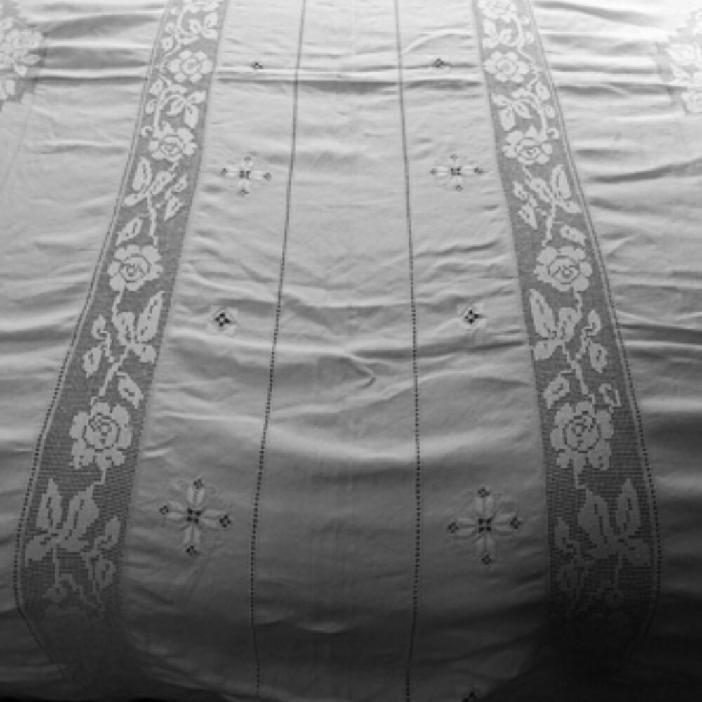 Vintage Italian Punto Tirato Drawnwork Lace White Banquet Tablecloth 120"x 60"